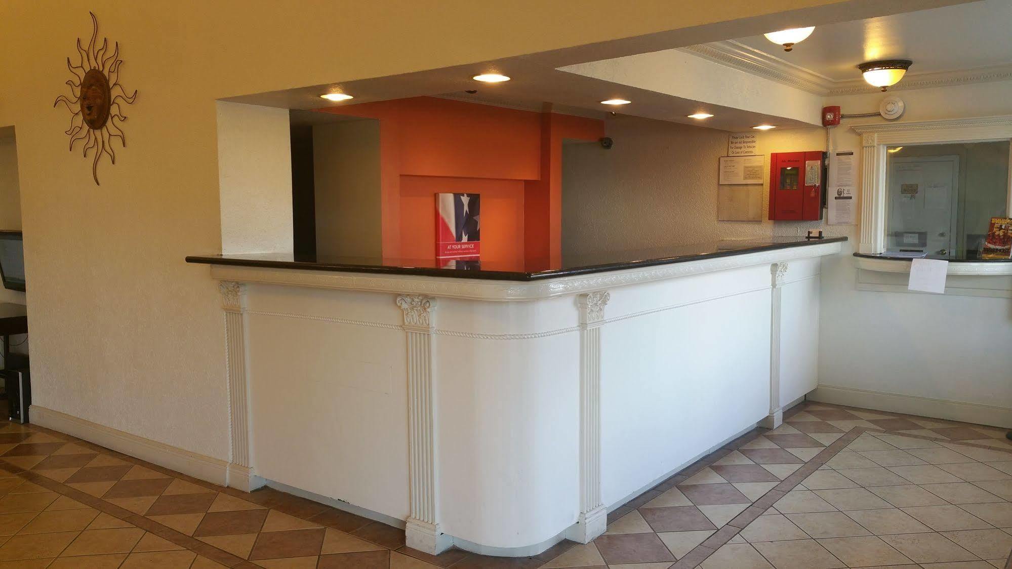 Oyo Hotel Lafayette La I-10 & University 外观 照片