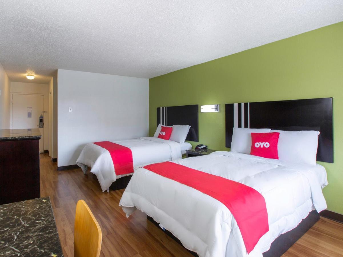 Oyo Hotel Lafayette La I-10 & University 外观 照片