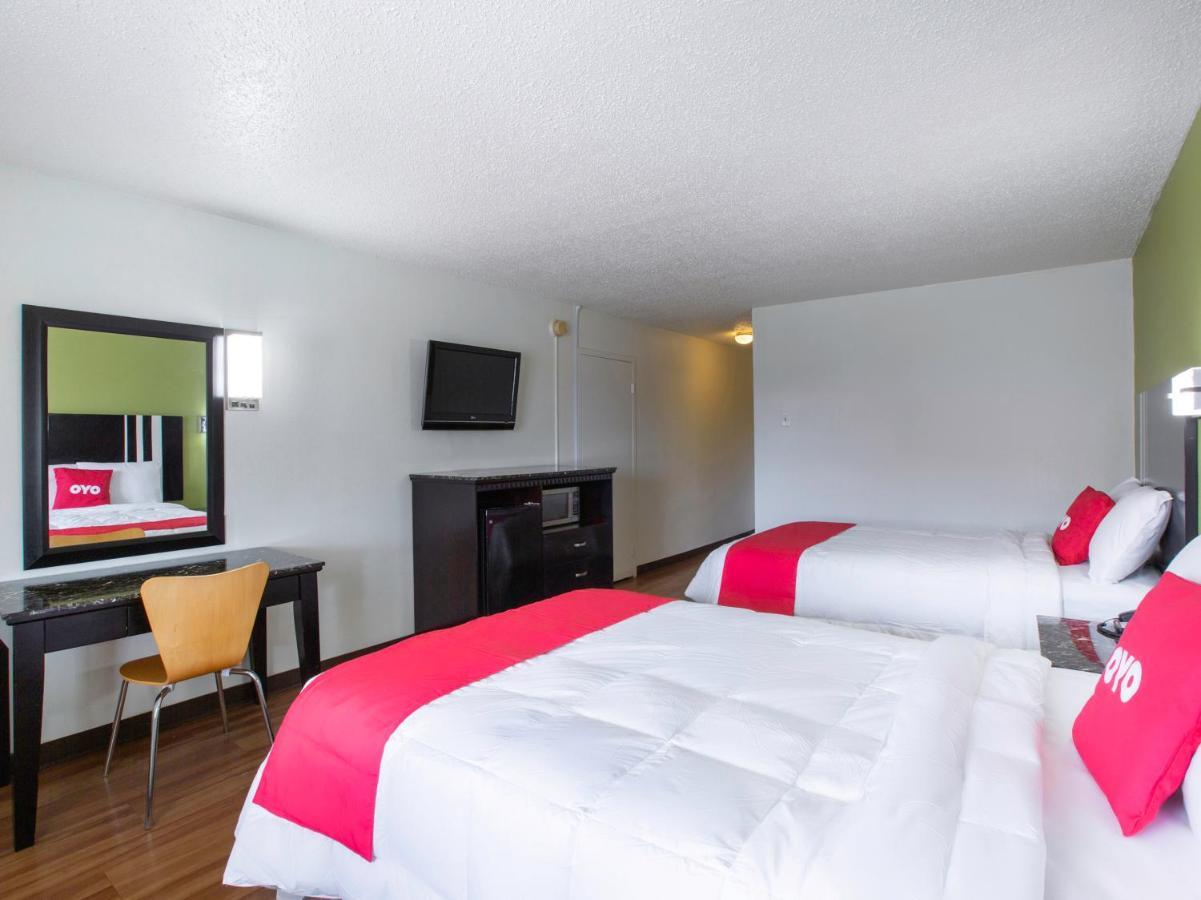 Oyo Hotel Lafayette La I-10 & University 外观 照片