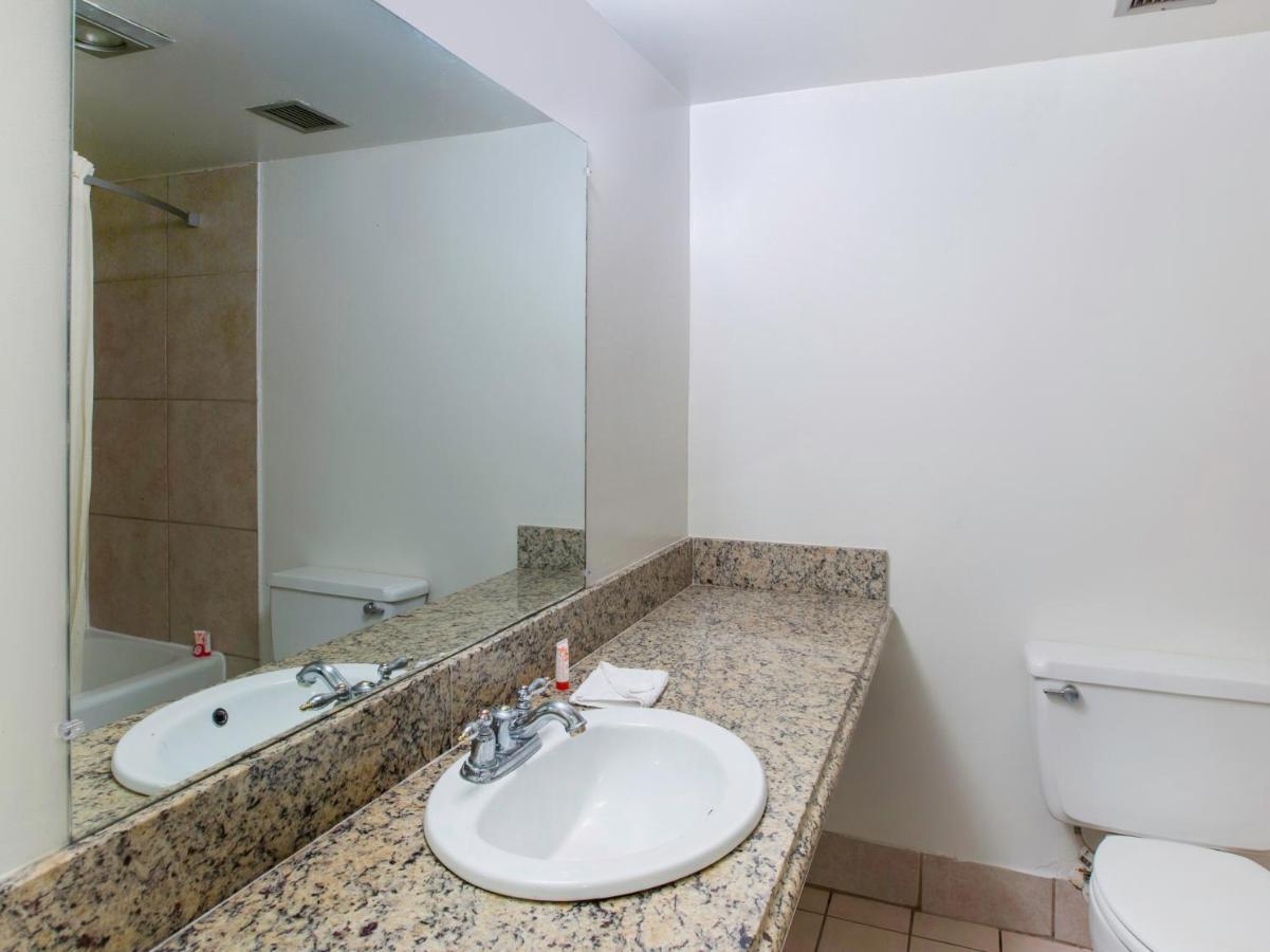 Oyo Hotel Lafayette La I-10 & University 外观 照片