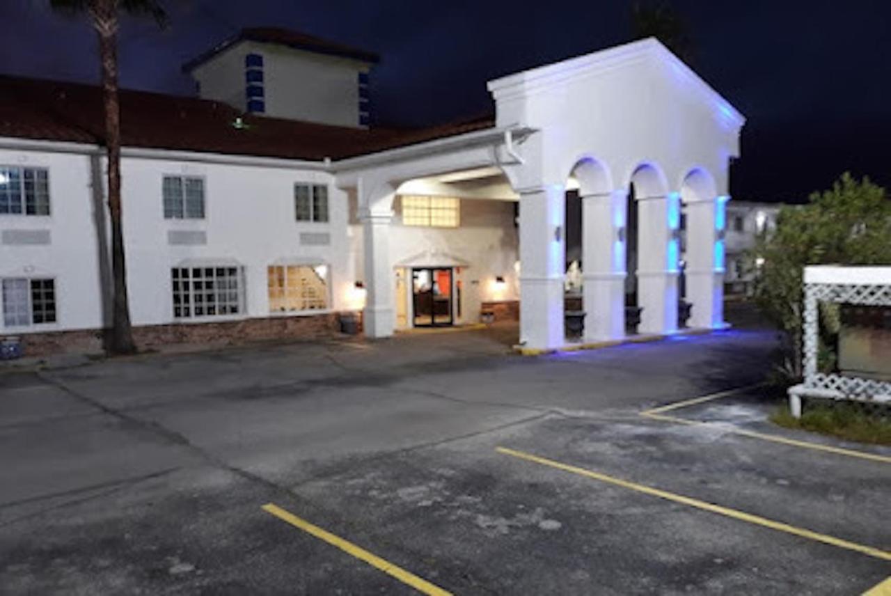 Oyo Hotel Lafayette La I-10 & University 外观 照片